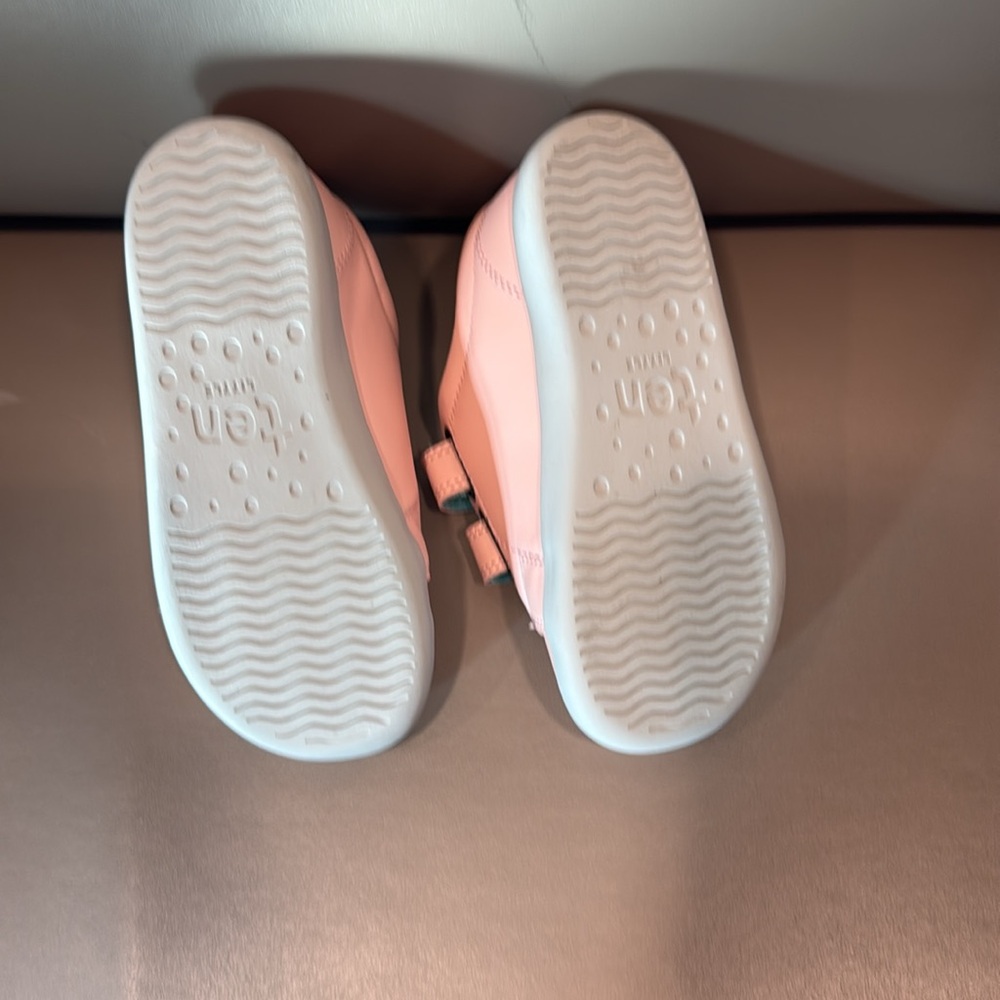 ten Little Everyday Shoe in Pink - Picture 3 of 3